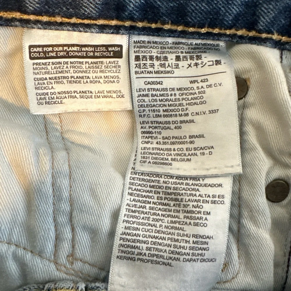 Levi’s 514 Distressed Men's Jeans